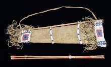 BEAD DECORATED NATIVE AMERICAN QUIVER & 2 ARROWS.