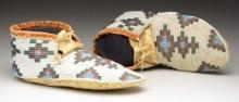 FINE PAIR BEADED NATIVE AMERICAN MOCCASINS.