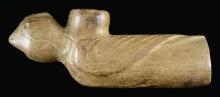 ARCHAIC STYLE CARVED STONE "BIRD EFFIGY PIPE".