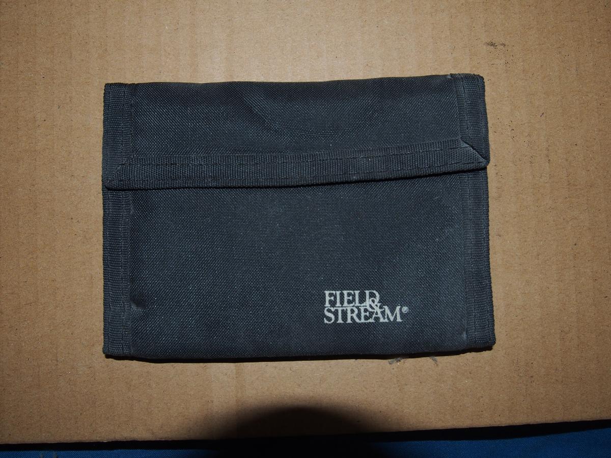 Field and Stream tri-fold velcro wallet