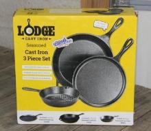Lodge Three-Piece Cast Iron Pan Set
