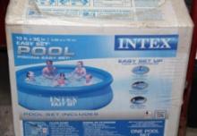 Intex 10' x 30" Easy Pool Set