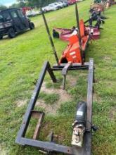 Electric Bale Spike for Truck Bed and Hooks up to Gooseneck Ball