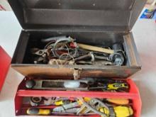 Toolbox with contents.